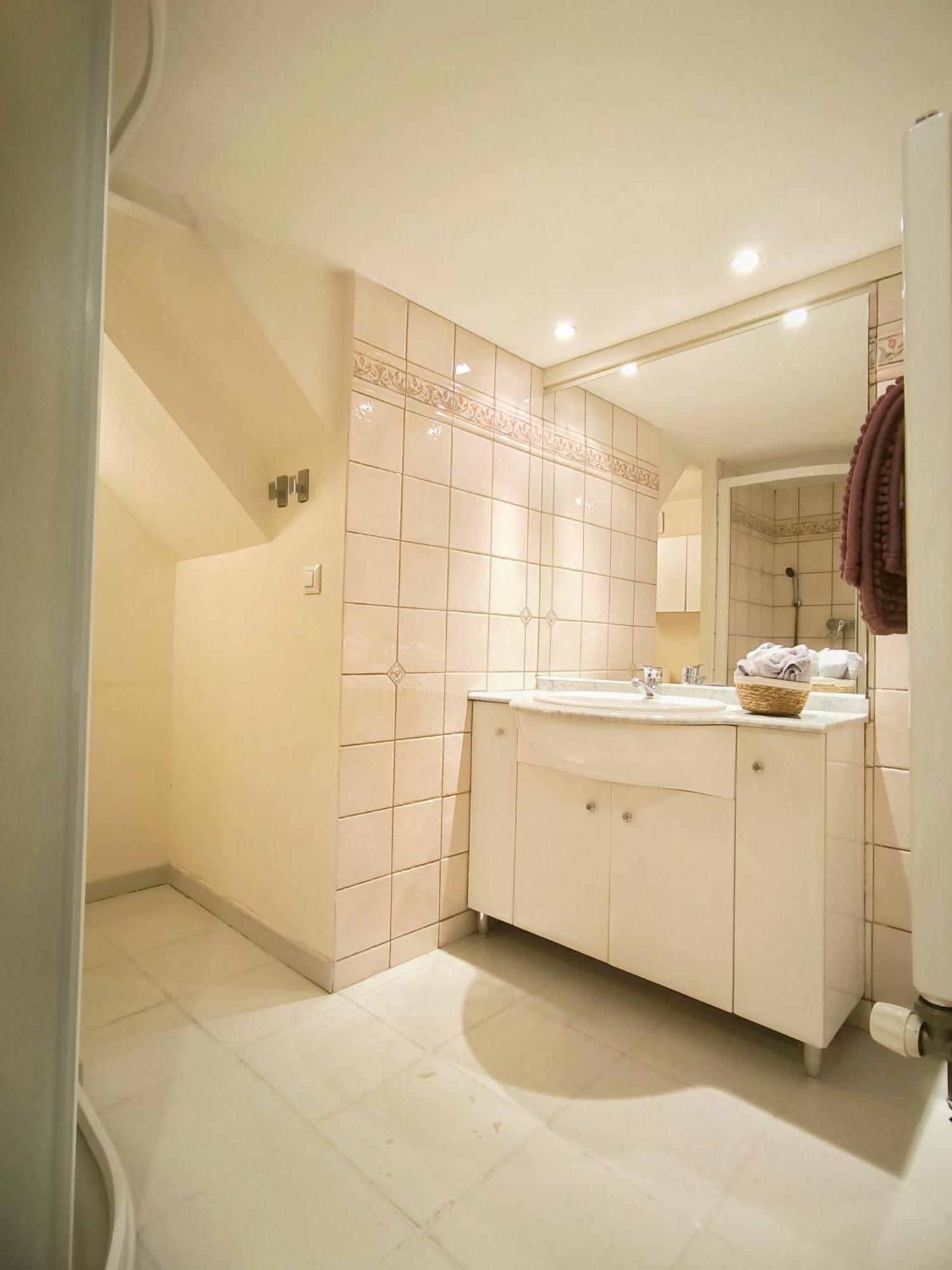 Superbe Appartement Avec Jardin Quart Mazarin Aix-en-Provence Exterior photo